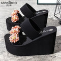 New summer fashion versatile slides - non-slip thick sole 2025 floral beach sandals for women - perfect for outdoor wear in autumn