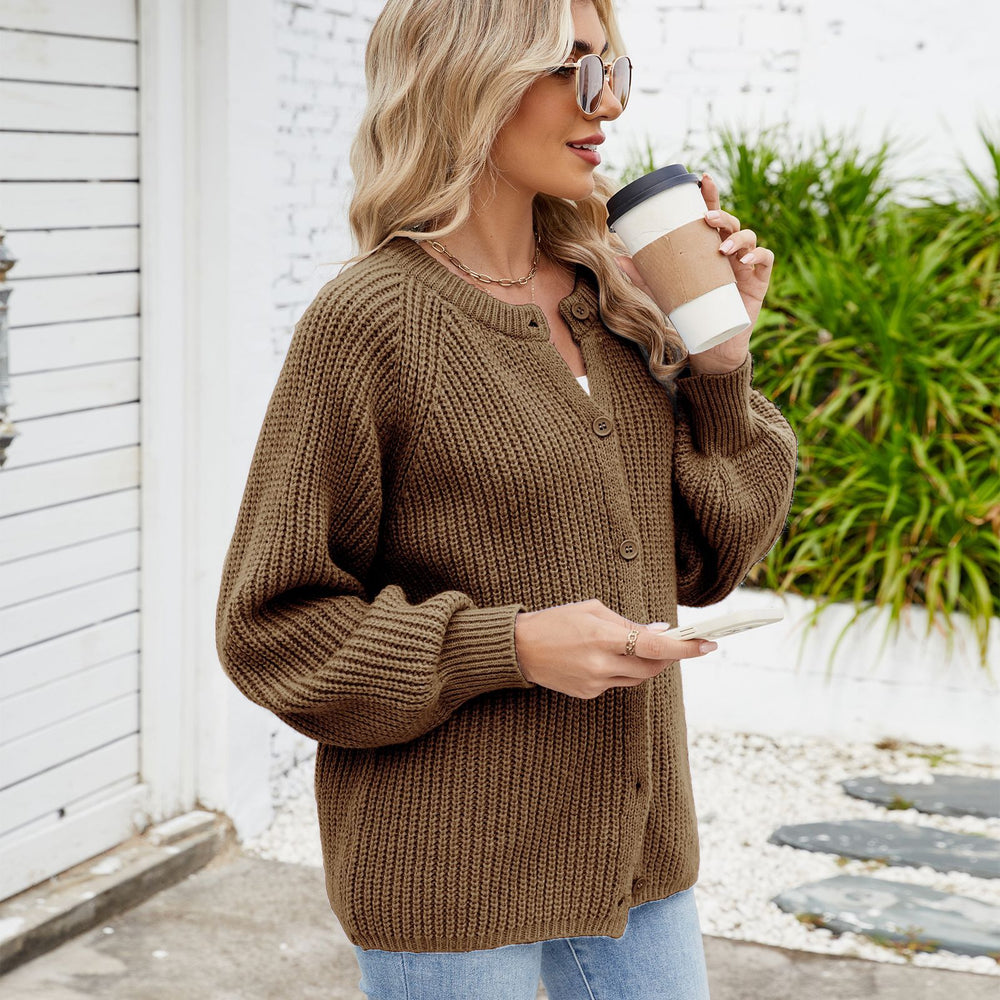 Fashion cross-border export women's clothing new arrival   loosecasual round neck sweater one-row button tops trendy