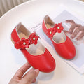 Girls' leather shoes - new spring/autumn  collection: stylish princess shoes for little girls, featuring floral designs, soft soles, and casual comfort for mid-to-large sized children