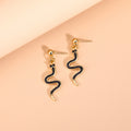 Wholesale autumn/winter earrings: european and american cross-border jewelry, women's unique fashion creative alloy enamel snake-shaped high-end earrings