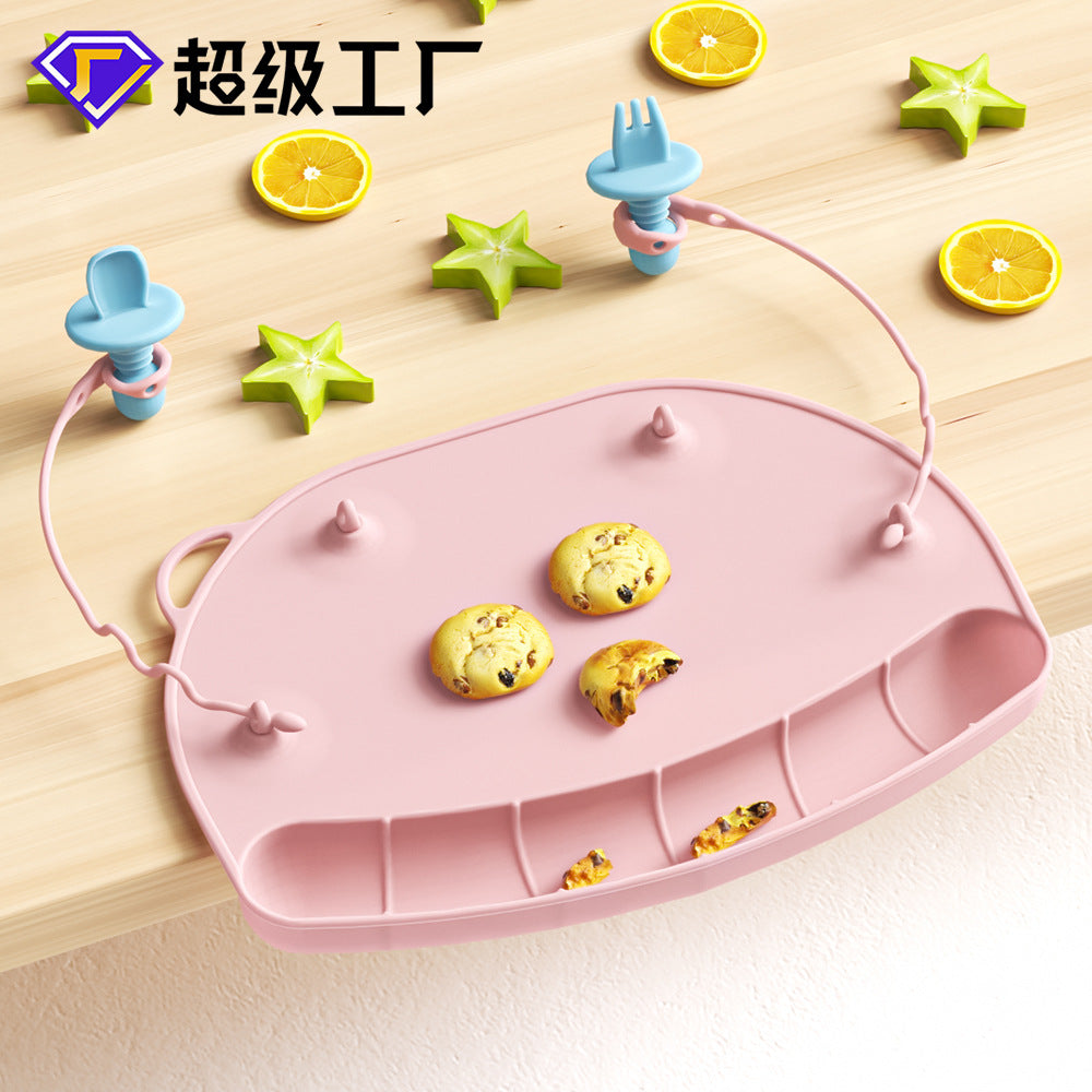 Children's placemat Suction cup type table mat with pocket Waterproof and anti-dirty pick-up meal bag Baby portable kindergarten silicone table mat