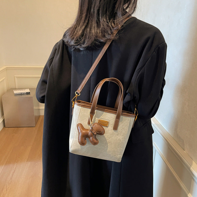 Retro trendy underarm bag women's 2025 autumn and winter new fashionable large-capacity tote bag commuter casual women's bag