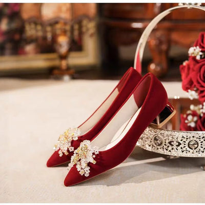 2025 red suede wedding shoes bridal shoes pointed toe rhinestone flower low heel square heel wedding party shoes