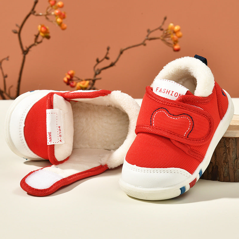 Baby first walker cotton shoes for girls and boys, ages 0-1-3 years, infant and toddler soft sole non-slip plush winter boots