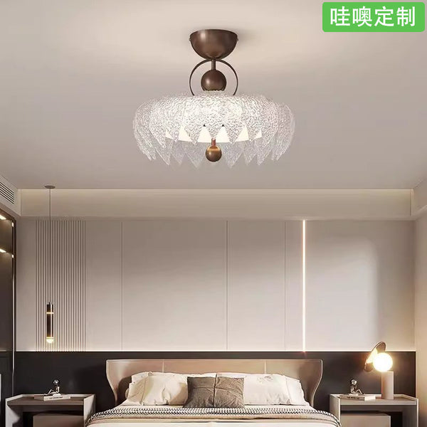 [Wow] French medieval ceiling lamp American light luxury retro crystal glass LED full spectrum eye protection lamp