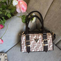 Lady's bag wholesalenew arrival women's bag satchel bag small square bag in stock wholesale handbag