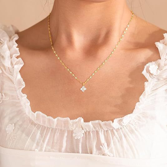 Amazon cross-border horseshoe pendant necklace sunflower clavicle chain 2026 new fashion women's jewelry