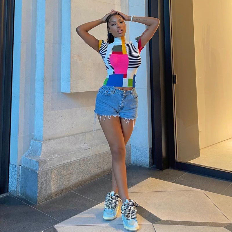 European and American   manufacturers 2022 new street hipster semi-turtleneck women's short-sleeved geometric printing slim-fit T-shirt