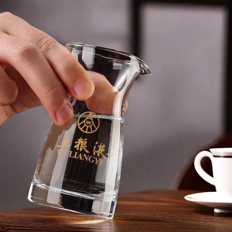 New chinoiserie gift box suit white wine glass wine set suit liquor glass glass wine jug small wine glass wine dispenser