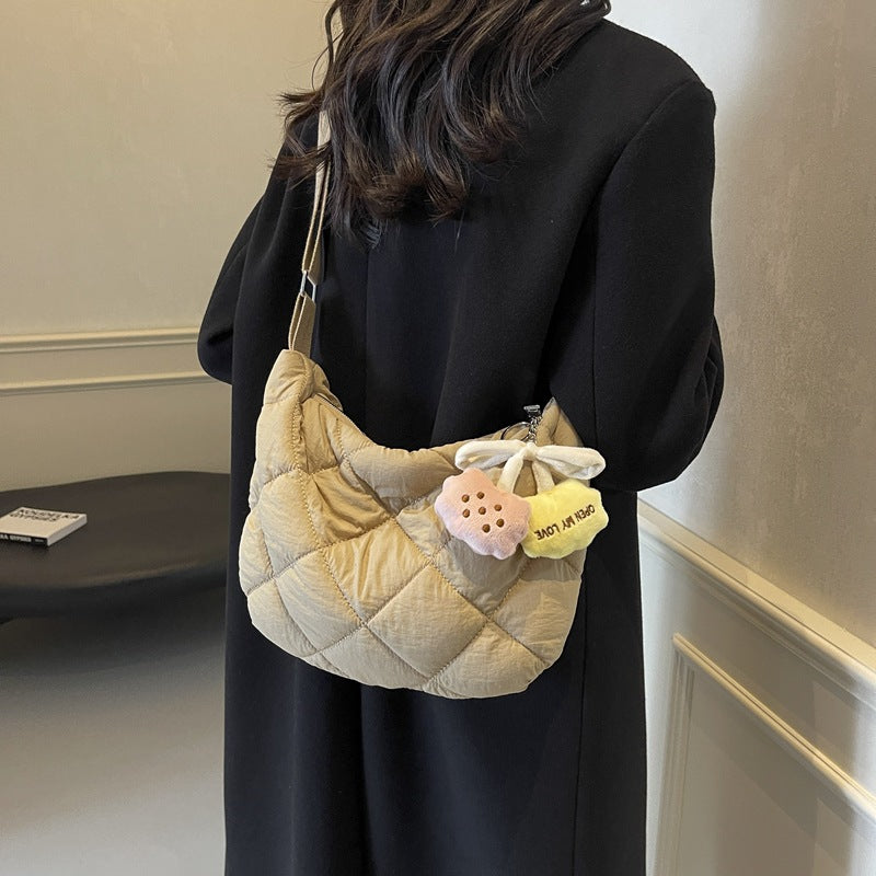 Cross-border new autumn and winter cotton clothes, bags, rhombus casual versatile messenger bags, commuter single shoulder fashion crescent moon dumpling bags