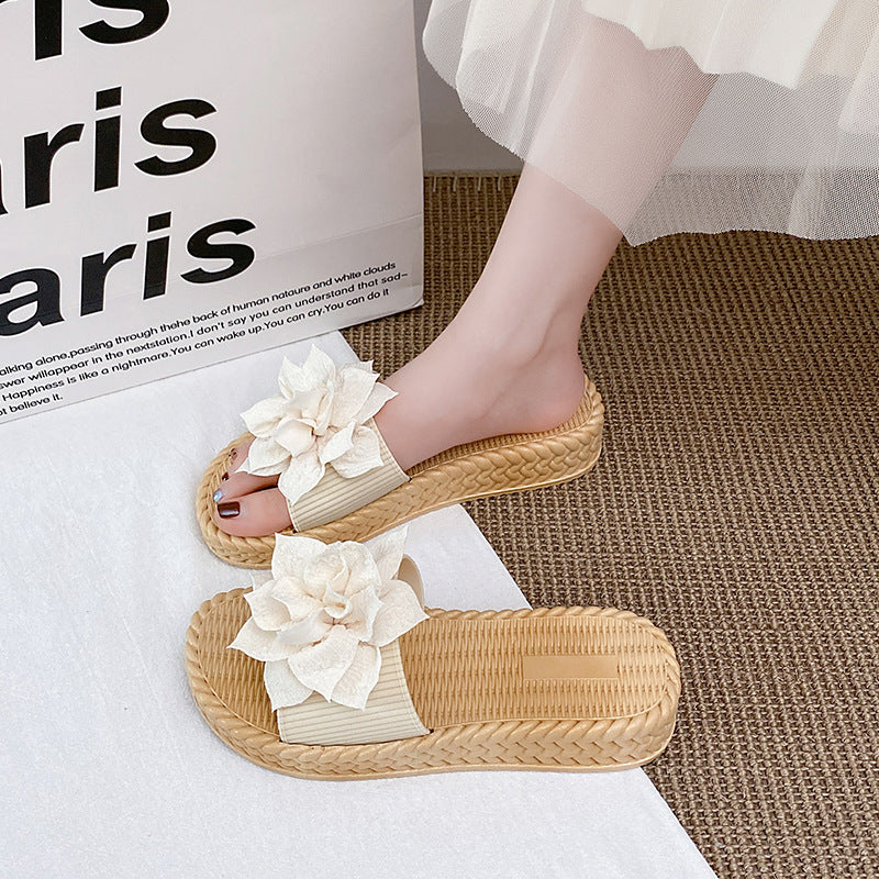 New platform sandals: 4cm wedge heel, soft sole, breathable, and stylish floral design for women