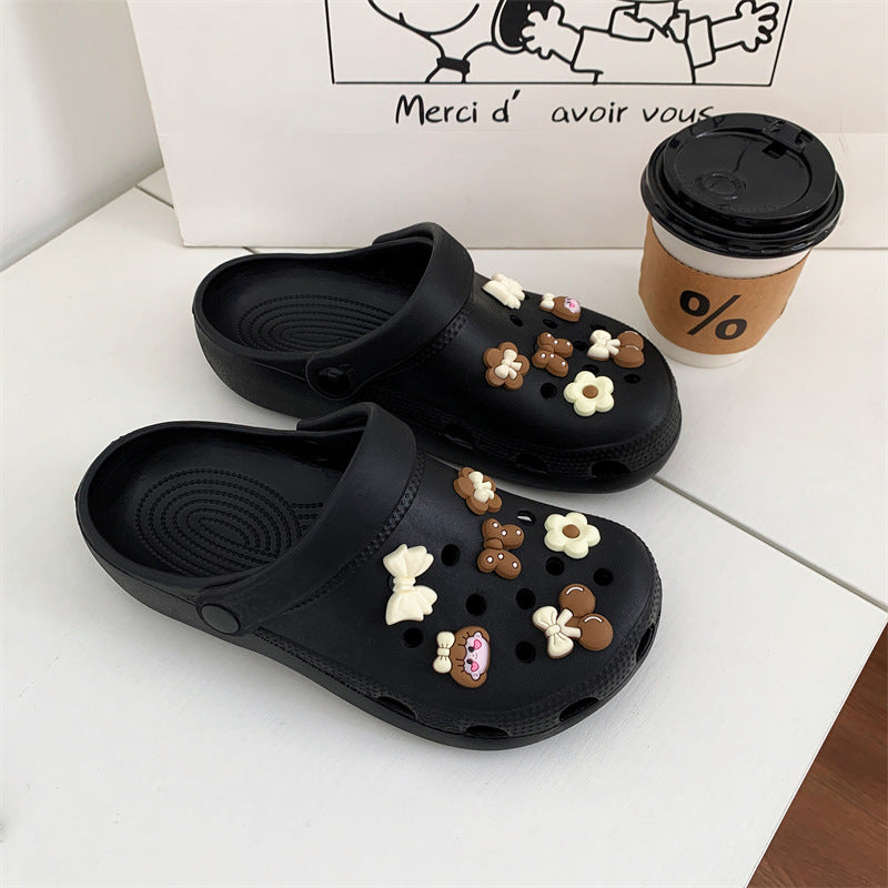 Sweet girl heart crocs women's cute student baotou outwearnon-slip stomping on shit soft sole thick sole sandals women's summer