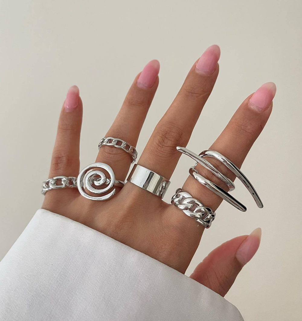 Wholesale geometric rings: european and american cross-border jewelry, niche high-end, unique, statement, light luxury, hollowed-out ins style rings for women