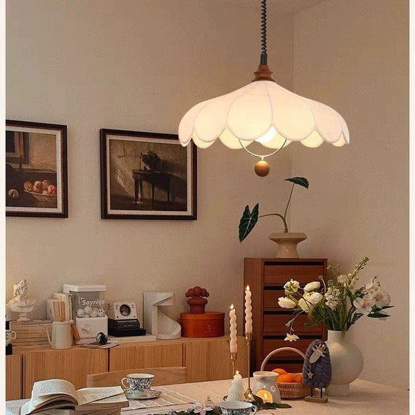 Medieval Cream Style Restaurant Chandelier Japanese Creative Living Room Bedroom Petal Light Lifting Bar Table Fabric Chandelier