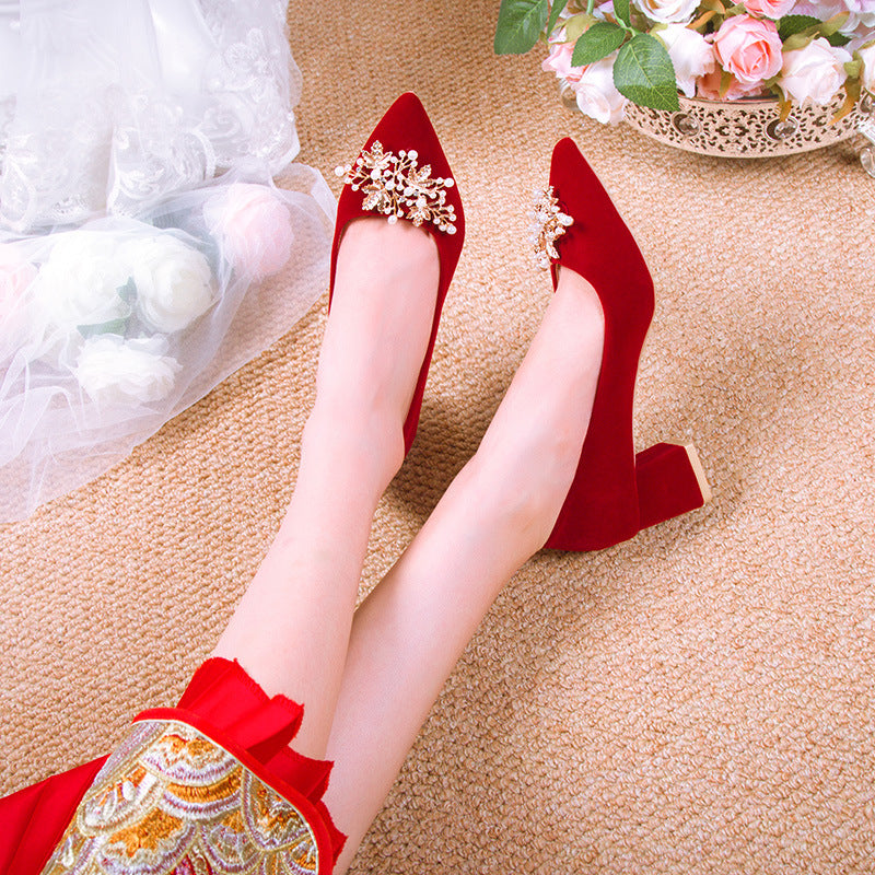 Autum wedding shoes for women with thick heels 2025new arrival bride chinoiserie red fleece-lined xiuhe wedding dress two-wear high heels not tiring feet