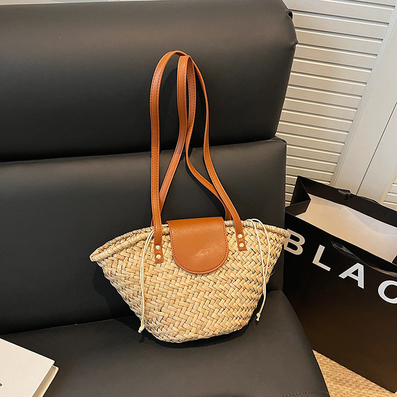 Small bag women's 2025 summer new fashion beach vacation straw bag popular shoulder bag large capacity tote bag