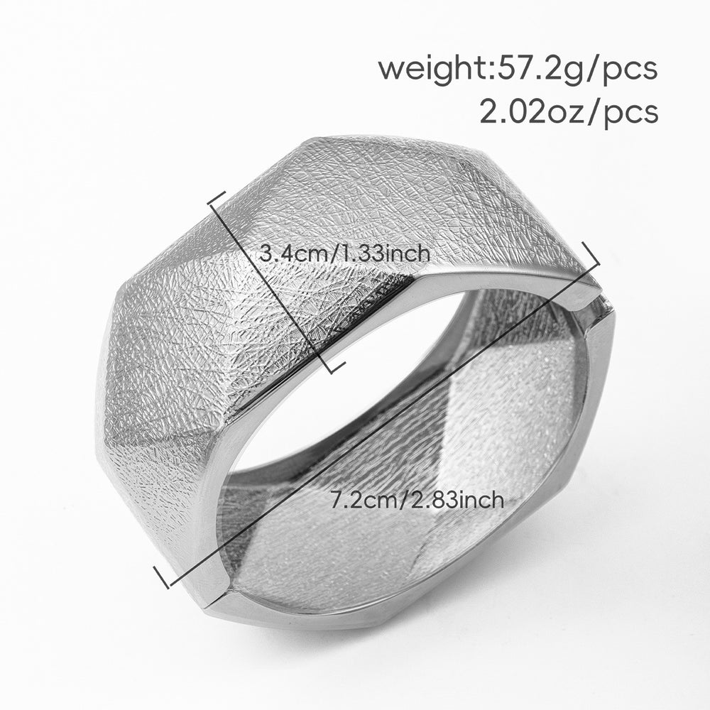 Wholesale alloy open bangle bracelet - european & american cross-border e-commerce jewelry - geometric faceted statement piece - women's wide electroplated bangle