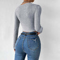 cross-border women's fashion: sexy v-neck tee - autumn/winter cropped slim-fit top with a touch of flair