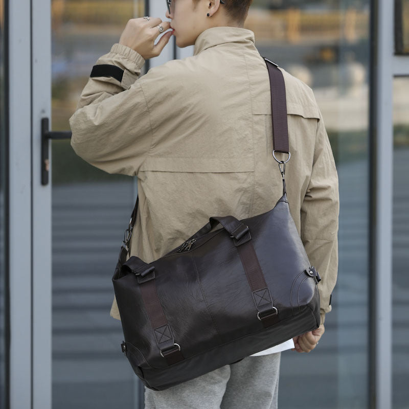 Spot wholesale PU men's Korean version casual messenger travel bag  large-capacity luggage bag men's bag manufacturer wholesale