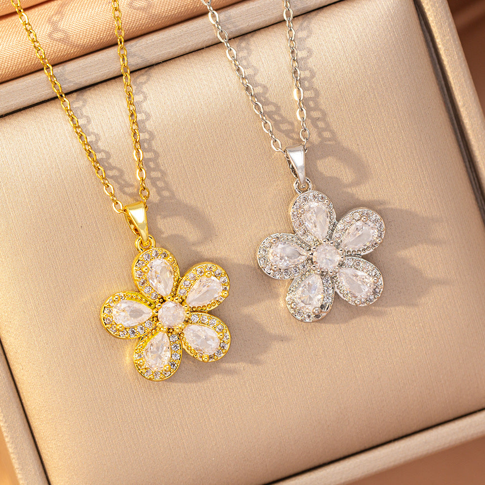 [copper inlaid with zirconium] cross-border popular diamond-encrusted titanium steel flower necklace for women, high-end, accessible luxury fashion clavicle chain jewelry