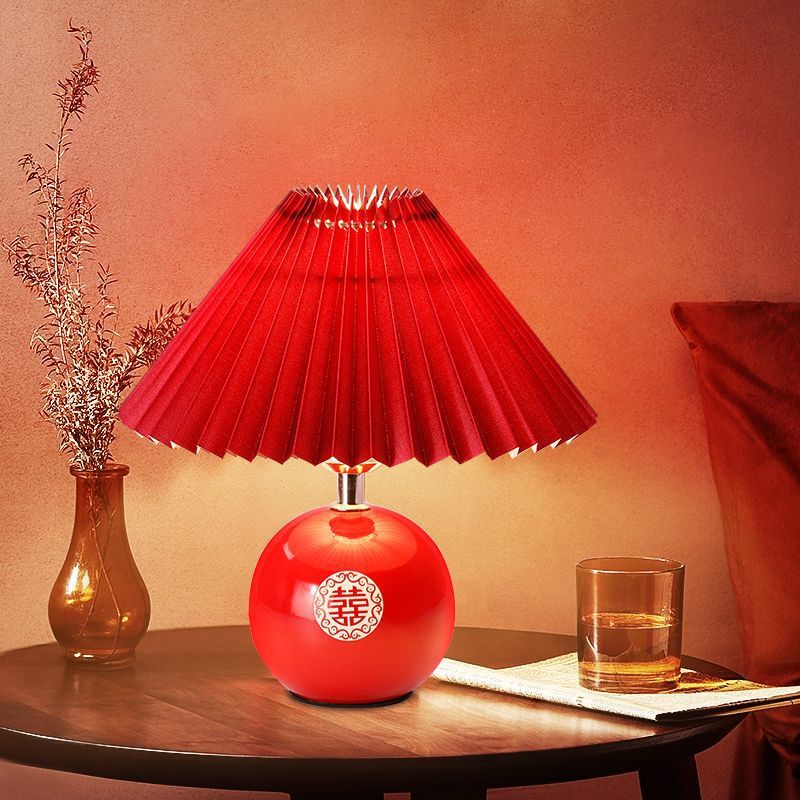 Wedding lamp wedding red wedding room bedside bedroom bedside red double happiness wedding gift decorative desk lamp