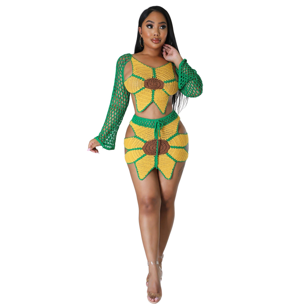 Hot-selling european and american women's beach outfit for independent stores: sexy hand-crocheted sunflower fashion set