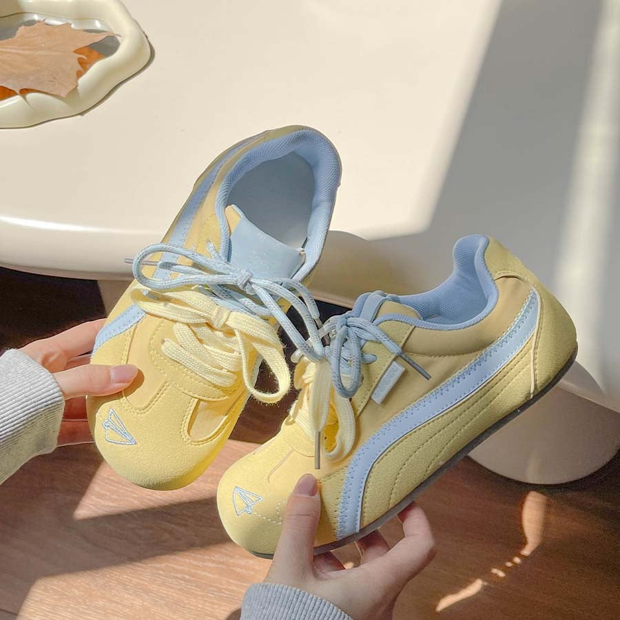 Red german army trainers (gats) for women, 2026 summer new arrival, breathable flat sneakers, retro versatile casual sports white shoes