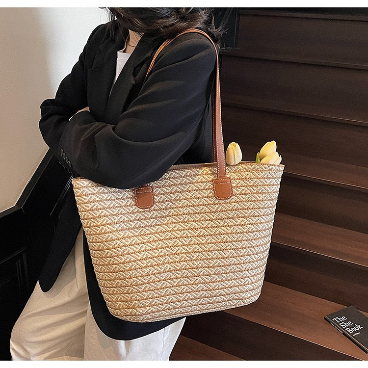 Casual French large-capacity woven Mori shoulder bag Summer beach straw bag Shoulder underarm double tote bag