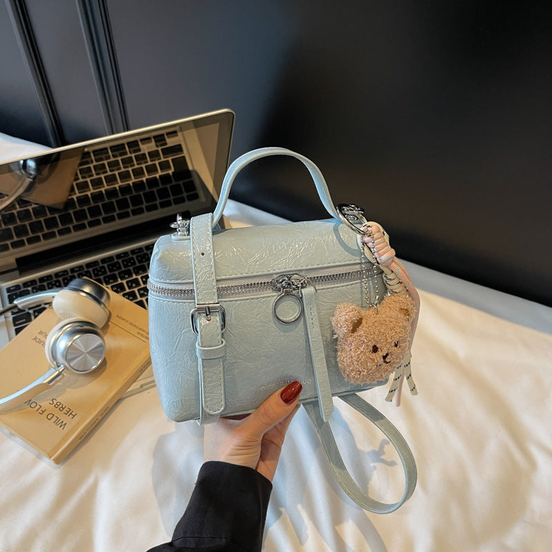 Cross-border burst pattern portable small bag women's 2025 summer new trendy lunch box bag niche shoulder messenger bag wholesale