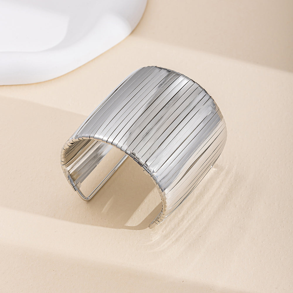 Wholesale alloy women's bracelets - european & american style, wide band fashion jewelry, unique polished spring-loaded open bangle