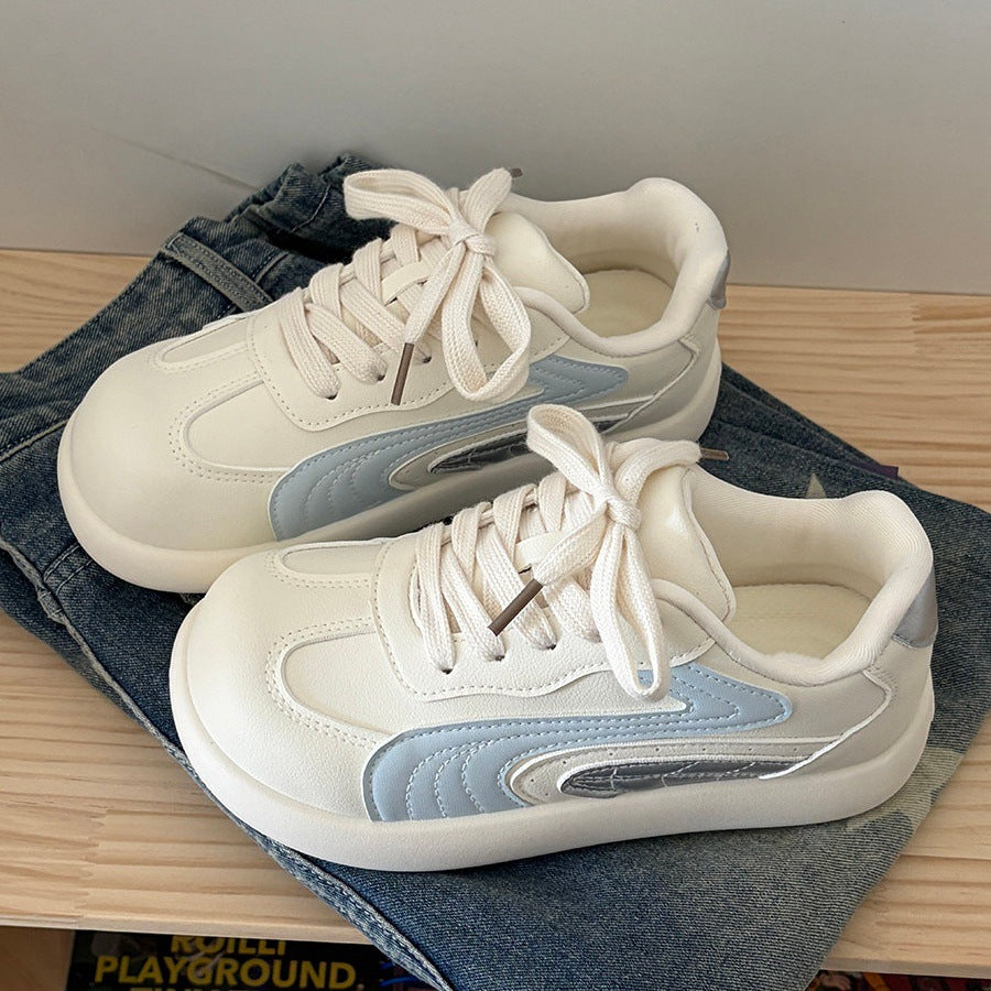 White shoes women's easiest for matchthick sole german training shoes 2026new arrivalspringniche style with color matching pants student sports casual shoes