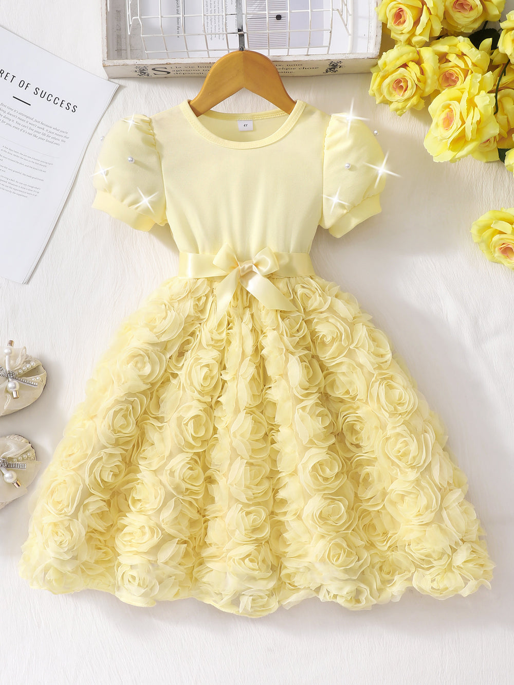 Girls' dress for toddlers and young children, pearl-embellished short-sleeve rose dress