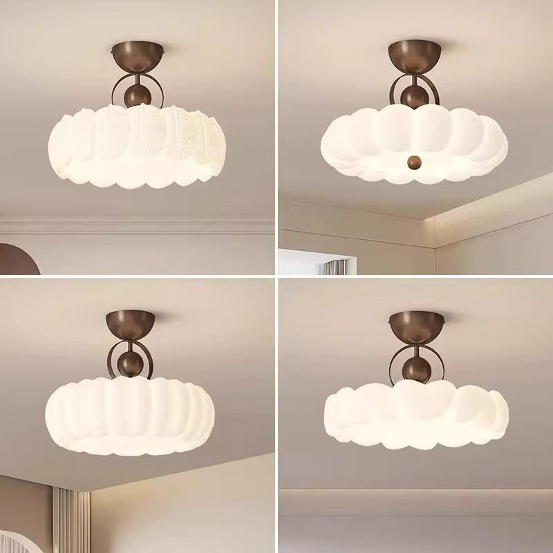 [Strict selection] 2025 new ceiling lamp medieval cream wind master bedroom princess room feather eye protection study chandelier