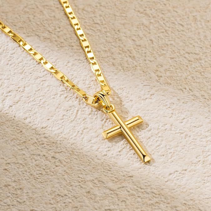 Hot-selling european and american export necklace: stylish, high-end, exquisite micro cross pendant necklace