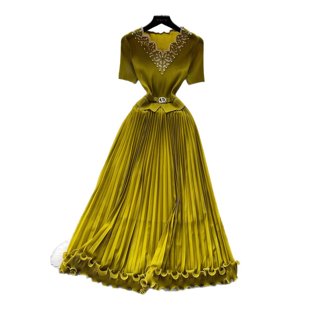 High-end heavy industry beading v neck short-sleeved dress women's summer waist-cinching pleated long skirt elegantaccessible luxury dress skirt