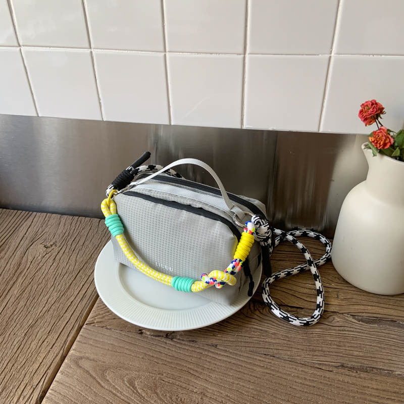 Cross-border niche design dopamine contrasting color portable small square bag women's 2025 new lightweight casual shoulder messenger bag