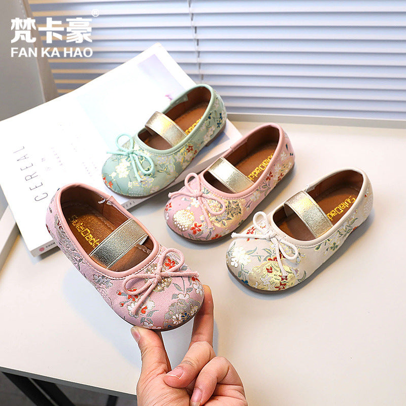 Girls' princess shoes: new autumn  collection - vintage chinese style embroidered dance shoes, kids' bow-tie slip-on flats