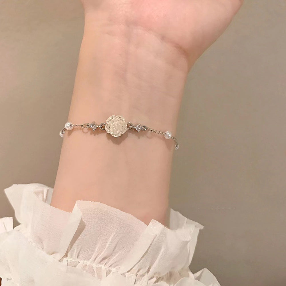 Korean style pearl camellia flower bracelet - women's lightweight luxury, niche, exquisite, high-end, versatile jewelry - wholesale trendy accessories