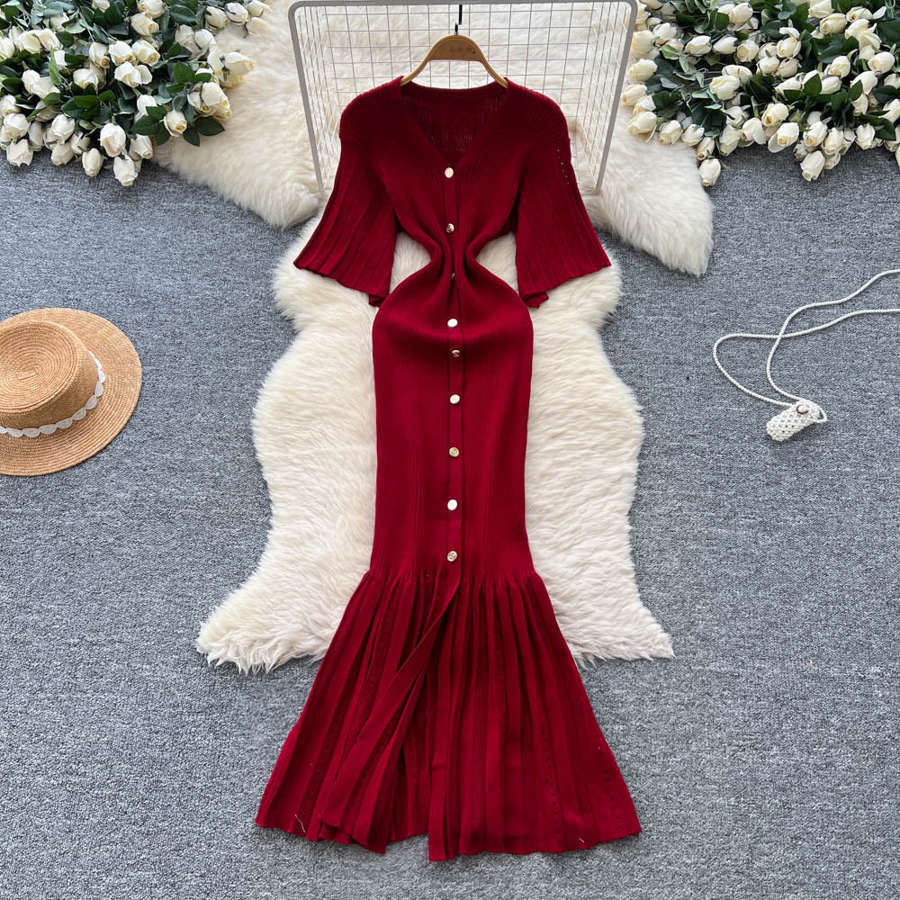 Elegant and chic v-neck metallic buckle slimming dress - women's summer french style cinched waist mermaid knit maxi dress