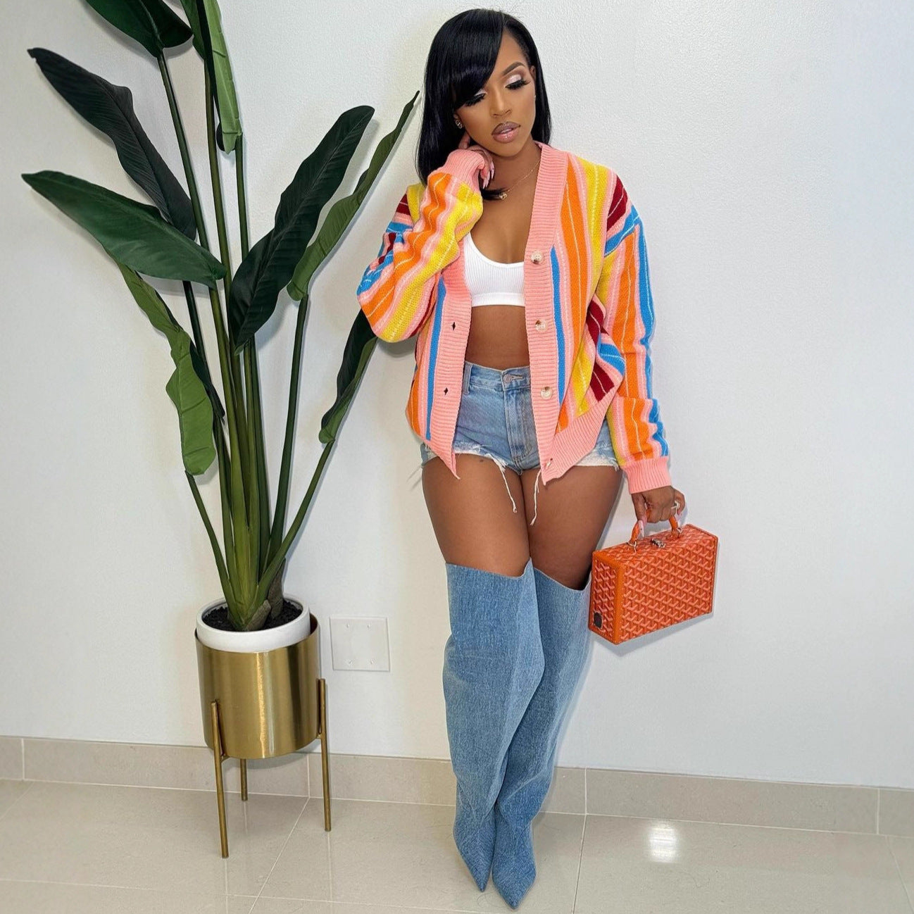 Cross-border European and American style 2025 new women's clothing fashion contrasting color knitted striped long-sleeved personalized loose knitted cardigan