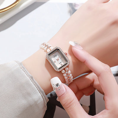 Ouki internet celebrity medieval pearl chain watch women's small mother-of-pearl dial small fragrant style diamond-encrusted women's watch silver