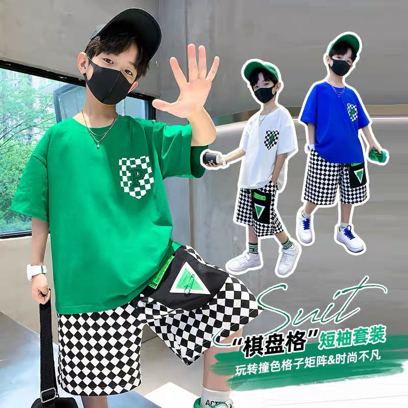Boys' summer outfit set  new style: stylish and trendy summer streetwear for older boys and young men - cool and edgy short-sleeve clothing