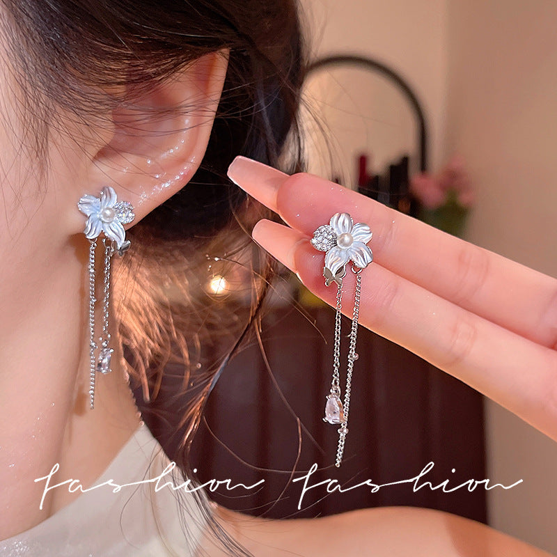 Japanese and korean zircon mint ice flower earrings for women spring and summer niche design tassel earrings 2026 new earrings