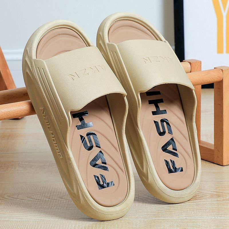 2024 new korean style men's slippers - trendy outdoor & indoor, bathroom-friendly, non-slip, thick-soled, wear-resistant men's sandals