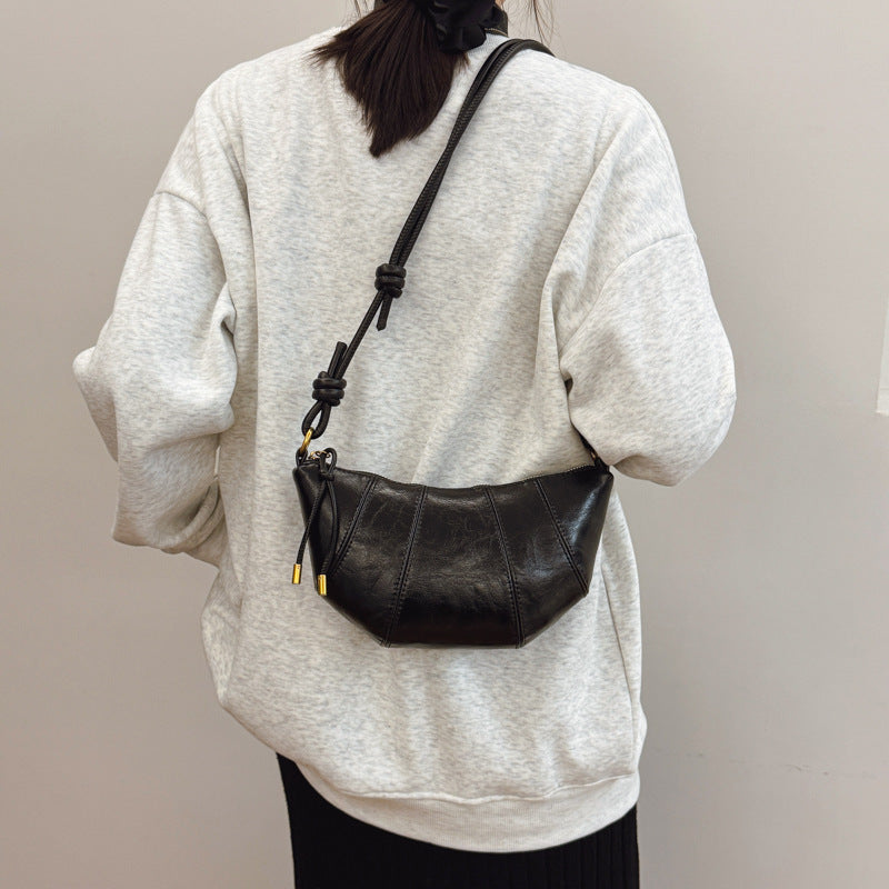 Foreign trade niche super fire dumpling bag women's 2025 new autumn and winter popular fashion shoulder messenger bag versatile croissant bag