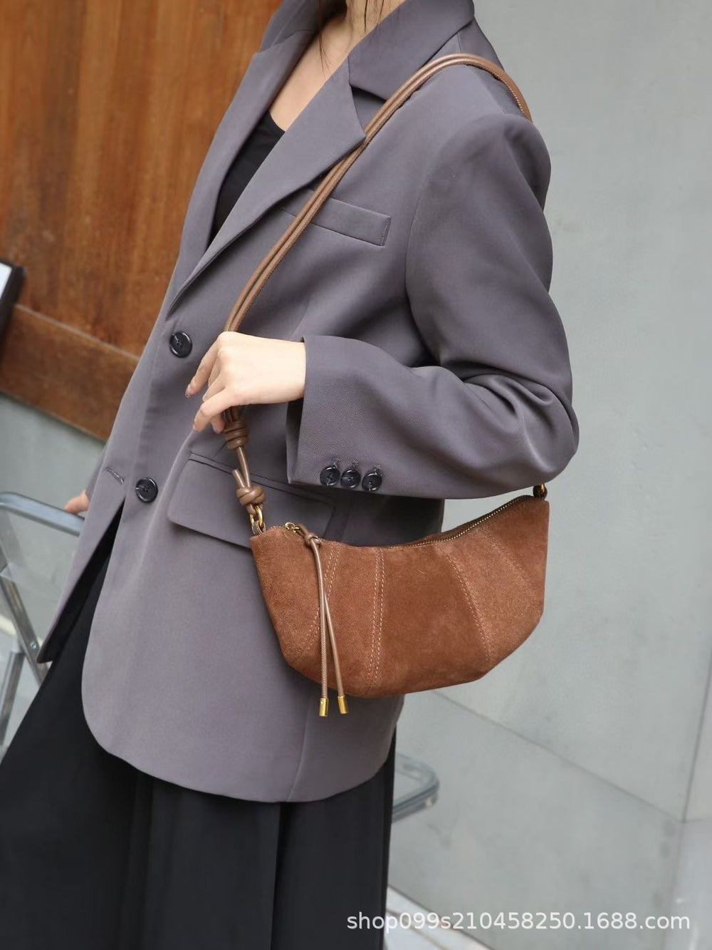Croissant 2024 fall and winternew arrival women's bag fashioncasualretro velvet cowhide bag shoulder crossbody genuine leather bag