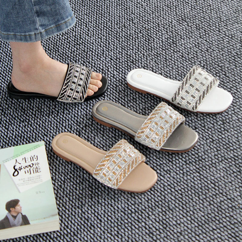 Factory Women Shoes New Design Rhinestone Cool Slippers Women's Flat Bottom One-Flip Beach Slippers