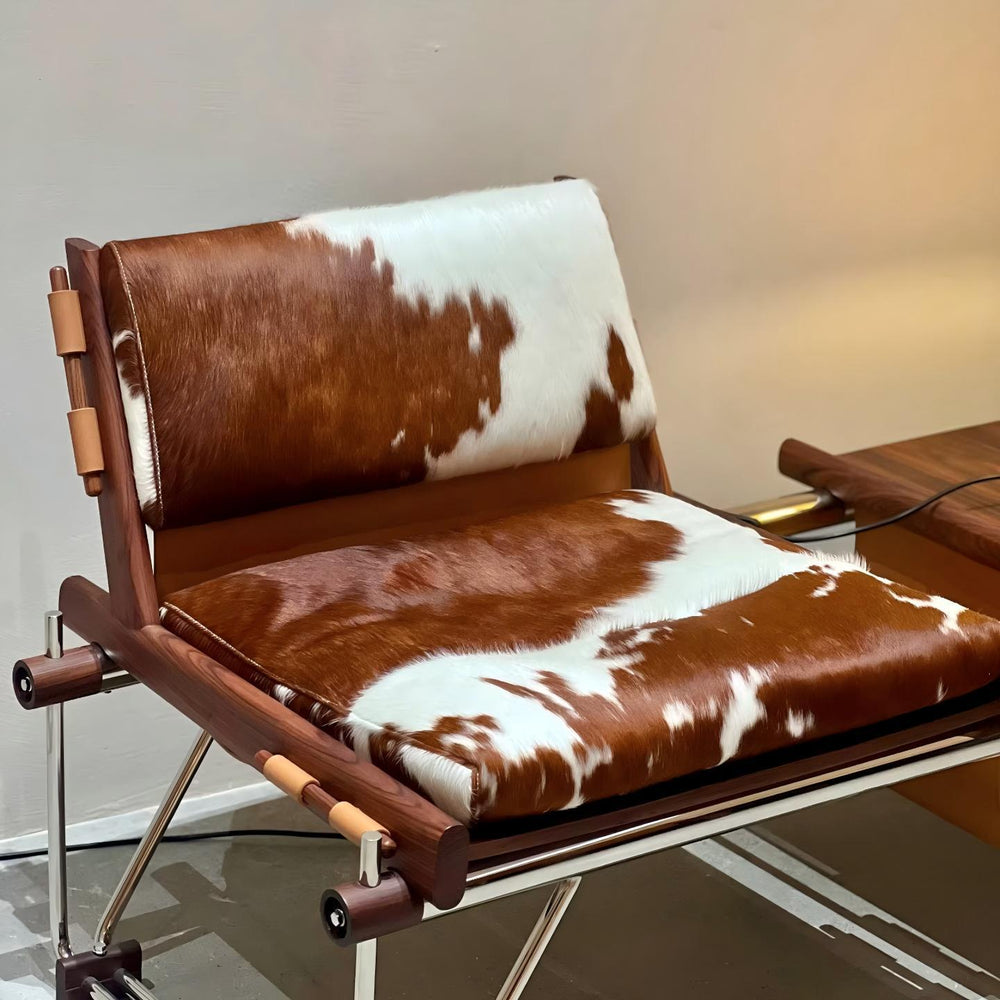 Italian living room book and newspaper chair balcony single sofa casual chair bauhaus style cow leather bench cow chair