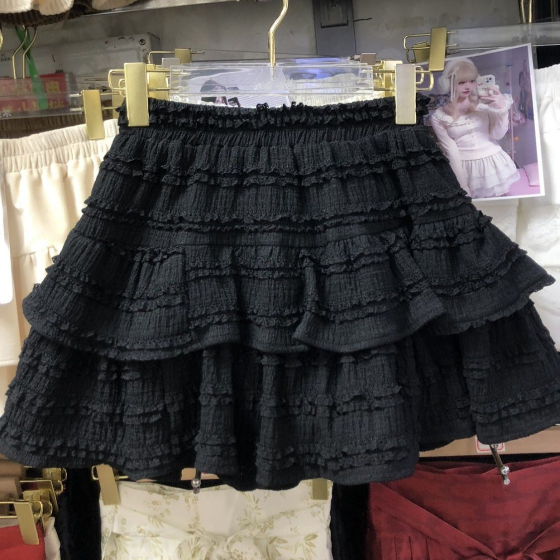 2025 summer large size fat mm ballet fluffy short skirt women's high waist design sense lace lace cake skirt