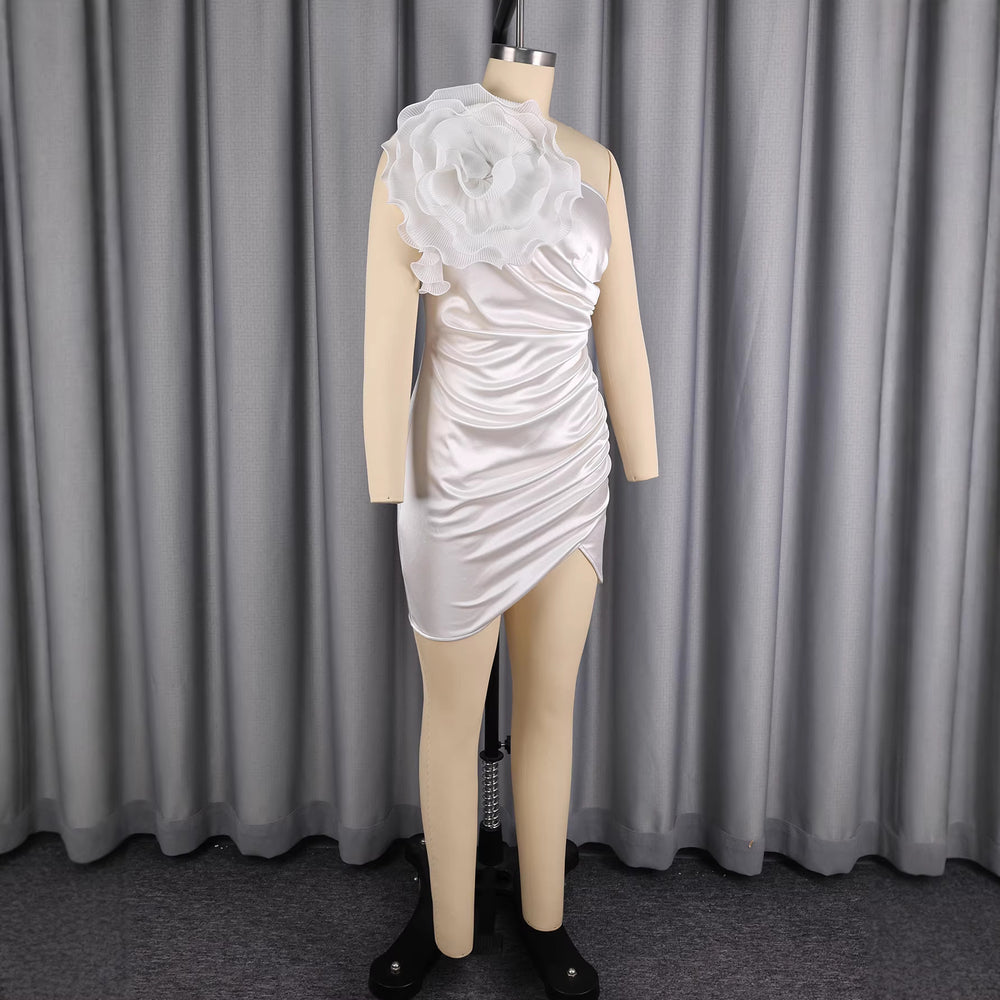 New arrivalsexy sloping shoulder whitedress classy satin stereo flower silm hip skirtsexy dress